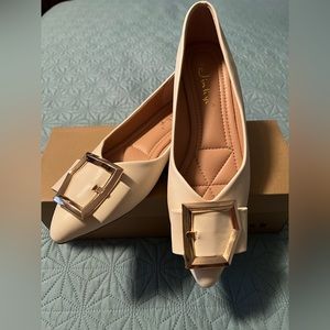 New Creamy White Women’s Flats EU 41 US 10